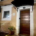 Arco Di Pietra Bed and Breakfast 3*
