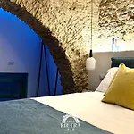 Bed and Breakfast Arco Di Pietra Κρότωνας