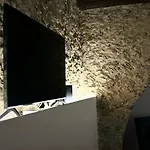 Arco Di Pietra 3*