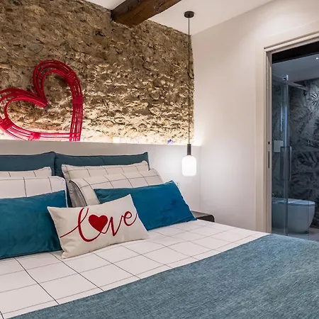 Couette-café Arco Di Pietra